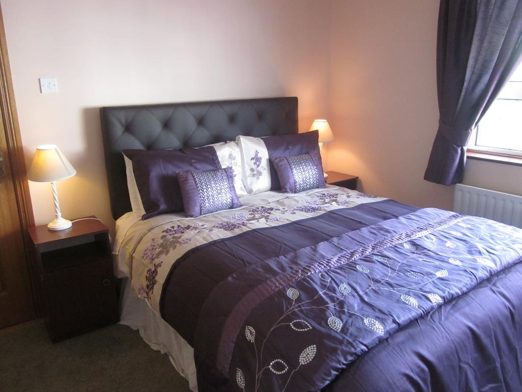 Marguerite'S B&B Glenties Eksteriør billede